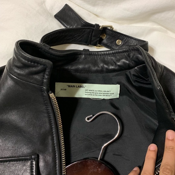 Off-white jacket - Picture 2 of 4